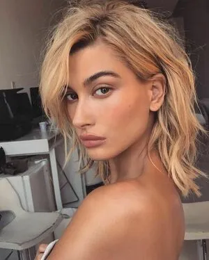 Hailey Baldwin OnlyFans Leaked Free Thumbnail Picture - #mVWzM7EImn