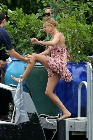 Hailey Baldwin OnlyFans Leaked Free Thumbnail Picture - #ygLaGD7OjO