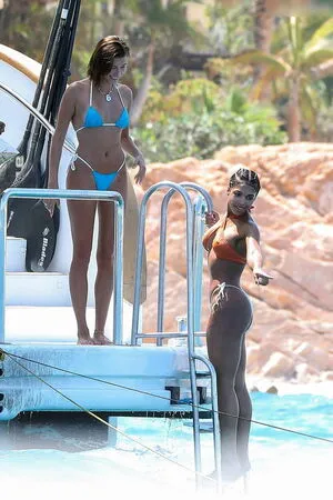Hailey Bieber OnlyFans Leaked Free Thumbnail Picture - #3bxQJeNCOT