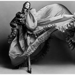 Hailey Bieber OnlyFans Leaked Free Thumbnail Picture - #4EenM2w1T1