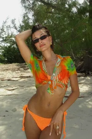 Hailey Bieber OnlyFans Leaked Free Thumbnail Picture - #5vsX2B2FYk