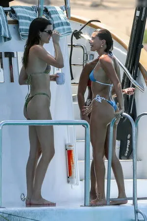 Hailey Bieber OnlyFans Leaked Free Thumbnail Picture - #5zHcw1PQdR