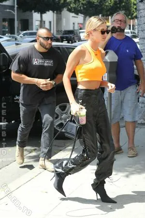 Hailey Bieber OnlyFans Leaked Free Thumbnail Picture - #OIib97RhLs