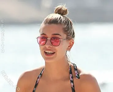 Hailey Bieber OnlyFans Leaked Free Thumbnail Picture - #ZeaAixoJI7