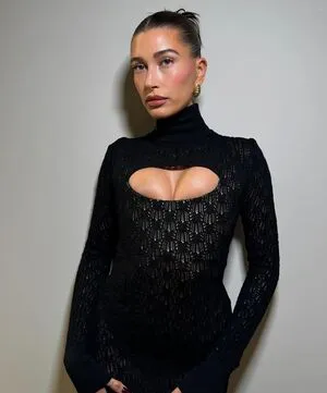 Hailey Bieber OnlyFans Leaked Free Thumbnail Picture - #pI9KaVspsM