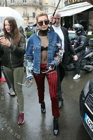 Hailey Bieber OnlyFans Leaked Free Thumbnail Picture - #sDhrNf6Wvy