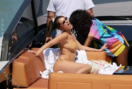 Hailey Bieber OnlyFans Leaked Free Thumbnail Picture - #zEx991QPhs