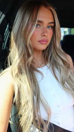 Hailey George OnlyFans Leaked Free Thumbnail Picture - #AdEHHGmvkj