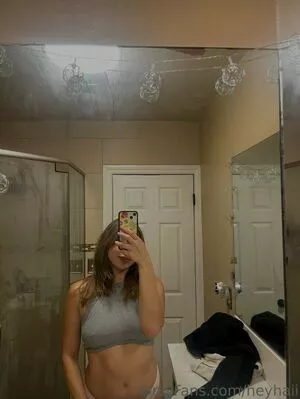 Hailey Gutierrez OnlyFans Leaked Free Thumbnail Picture - #ZMerSQVOHn