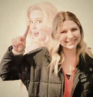 Hailey Johnson OnlyFans Leaked Free Thumbnail Picture - #xOFZrCNpek