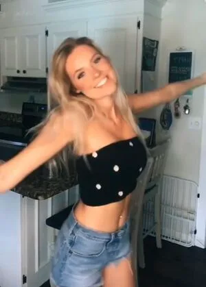 Hailey Malles OnlyFans Leaked Free Thumbnail Picture - #K57zdjAPK4