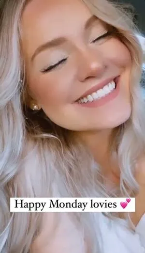 Hailey Malles OnlyFans Leaked Free Thumbnail Picture - #XY3Pqjxic0