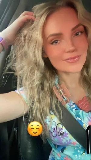 Hailey Malles OnlyFans Leaked Free Thumbnail Picture - #aedgLQQRNk