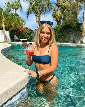 Hailey Rae Ostrom OnlyFans Leaked Free Thumbnail Picture - #59oQm1R8vS
