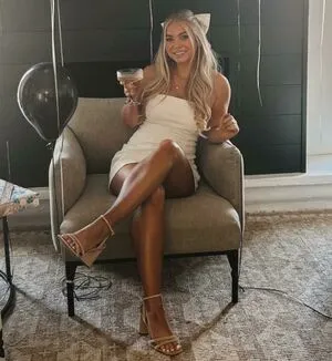 Hailey Rae Ostrom OnlyFans Leaked Free Thumbnail Picture - #K08wK6MkE6