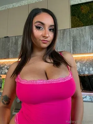 Hailey Rose OnlyFans Leaked Free Thumbnail Picture - #pbijRMJnuu