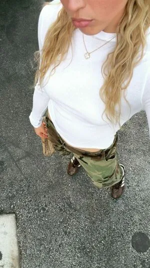 Hailey Van Lith OnlyFans Leaked Free Thumbnail Picture - #HdgKnLHed1