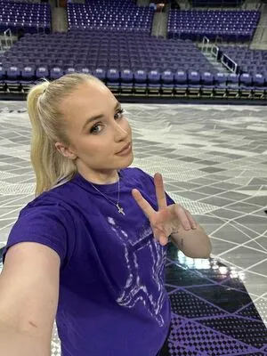 Hailey Van Lith OnlyFans Leaked Free Thumbnail Picture - #KZS6szq5AE