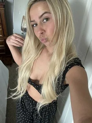 Hailey Welch OnlyFans Leaked Free Thumbnail Picture - #WDhep2JeXE