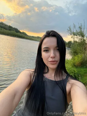 Haileybliss OnlyFans Leaked Free Thumbnail Picture - #DCdHIWjJxY