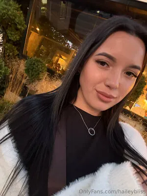 Haileybliss OnlyFans Leaked Free Thumbnail Picture - #zj99G86204