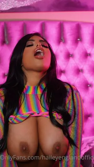 Haileyenglandofficial OnlyFans Leaked Free Thumbnail Picture - #KIcrWW4ORd