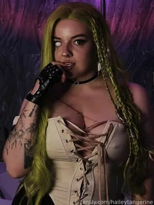 Haileytangerine OnlyFans Leaked Free Thumbnail Picture - #sI53jyK5mL