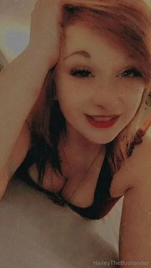 Haileythebudtender OnlyFans Leaked Free Thumbnail Picture - #yevXkwXceJ