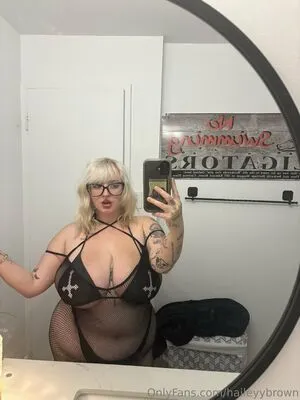 Haileyybrown OnlyFans Leaked Free Thumbnail Picture - #4uSHNGOy5f