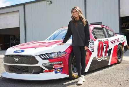 Hailie Deegan OnlyFans Leaked Free Thumbnail Picture - #TsCAN9R0Yn