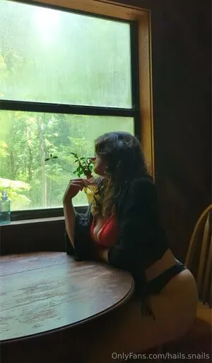 Hails Snails OnlyFans Leaked Free Thumbnail Picture - #RogW380qHR