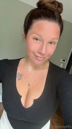 Hailstorm93 OnlyFans Leaked Free Thumbnail Picture - #BvtF14EnRL