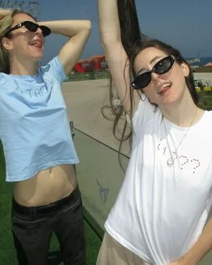 Haim Sisters OnlyFans Leaked Free Thumbnail Picture - #2sF12EC72z