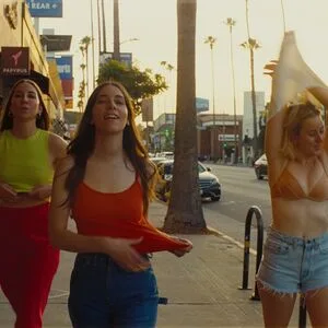 Haim Sisters OnlyFans Leaked Free Thumbnail Picture - #7hDv211Qnu