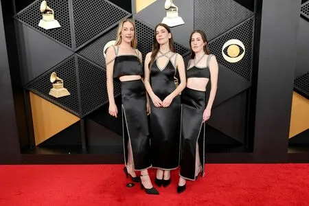 Haim Sisters OnlyFans Leaked Free Thumbnail Picture - #958Q3CRWDz