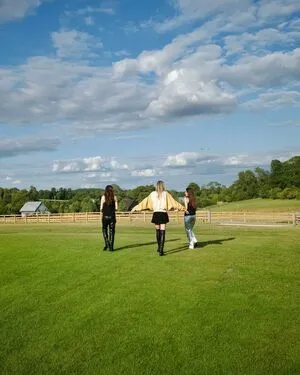 Haim Sisters OnlyFans Leaked Free Thumbnail Picture - #ZotY7Jgy78