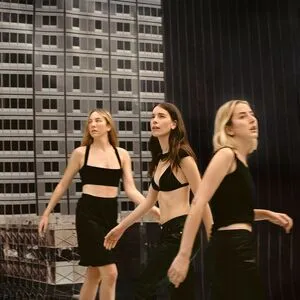 Haim Sisters OnlyFans Leaked Free Thumbnail Picture - #kVNGXI35md