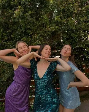 Haim Sisters OnlyFans Leaked Free Thumbnail Picture - #uG2h54Ojsy
