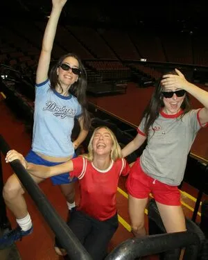 Haim Sisters OnlyFans Leaked Free Thumbnail Picture - #yKvc84fNHB