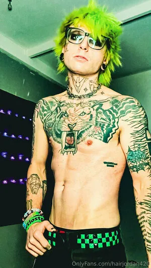 Hairjordan420 OnlyFans Leaked Free Thumbnail Picture - #1wXAQVkIMu