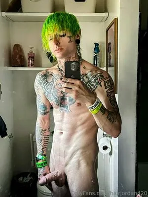 Hairjordan420 OnlyFans Leaked Free Thumbnail Picture - #s84nBMQ6Xt