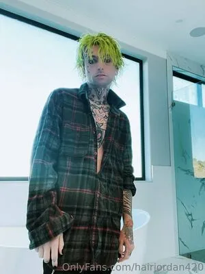 Hairjordan420 OnlyFans Leaked Free Thumbnail Picture - #uxItl6RdtH