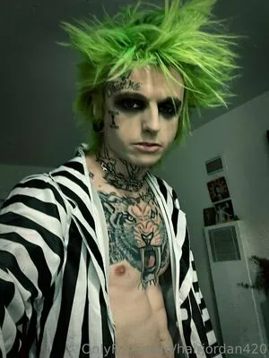 Hairjordan420 OnlyFans Leaked Free Thumbnail Picture - #yUBEemvZan