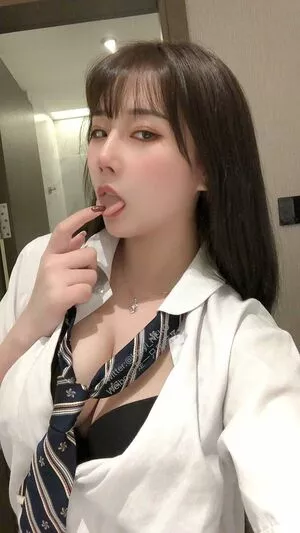 Haiyi_NEKO OnlyFans Leaked Free Thumbnail Picture - #b6fC4t5891