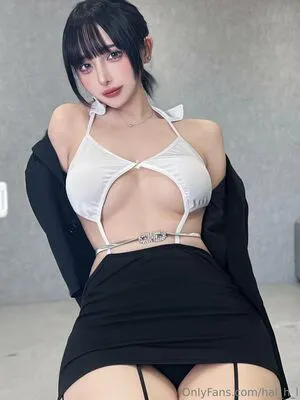 Hal H L OnlyFans Leaked Free Thumbnail Picture - #hI65vZzyg2