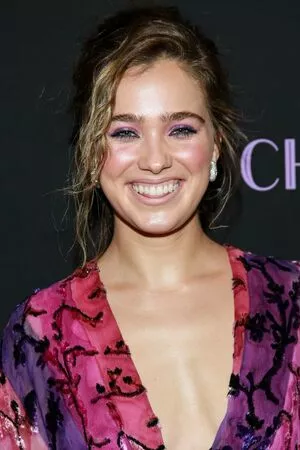 Haley Lu Richardson OnlyFans Leaked Free Thumbnail Picture - #0n8utB5GsY