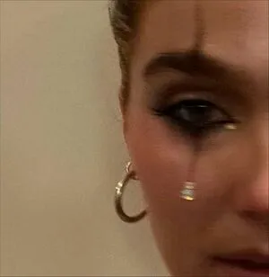 Haley Lu Richardson OnlyFans Leaked Free Thumbnail Picture - #1mR7t22tMB