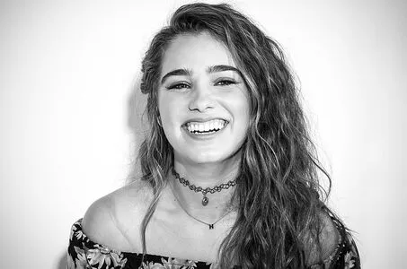 Haley Lu Richardson OnlyFans Leaked Free Thumbnail Picture - #2g310KiYGu