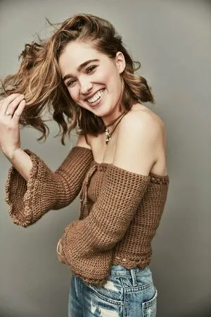 Haley Lu Richardson OnlyFans Leaked Free Thumbnail Picture - #2y7ONwBt2k