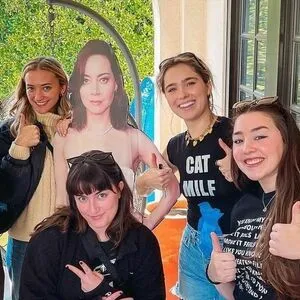 Haley Lu Richardson OnlyFans Leaked Free Thumbnail Picture - #5E4ghMsswB